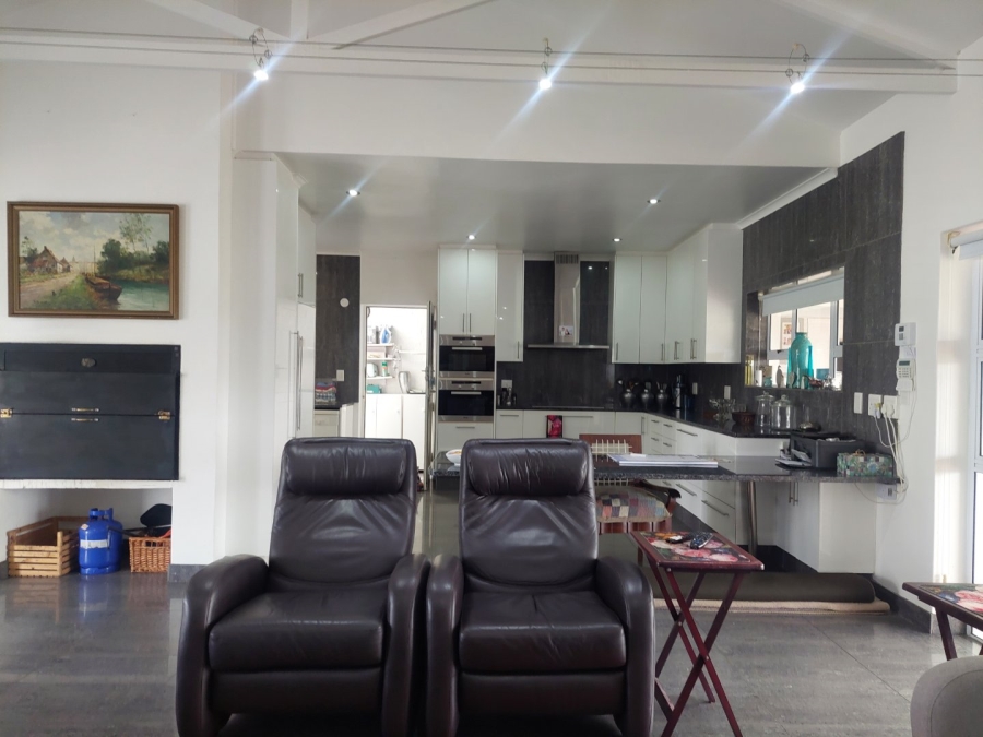4 Bedroom Property for Sale in Stilbaai Wes Western Cape